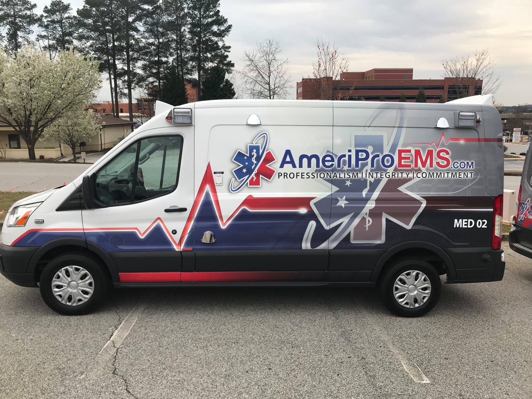 Ind. county approves EMS contracts after months of disagreement - Vimarsana News